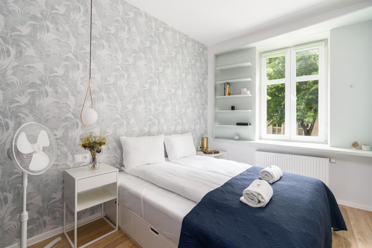 Poznan City Center Sikorskiego By Noclegi Renters Екстер'єр фото